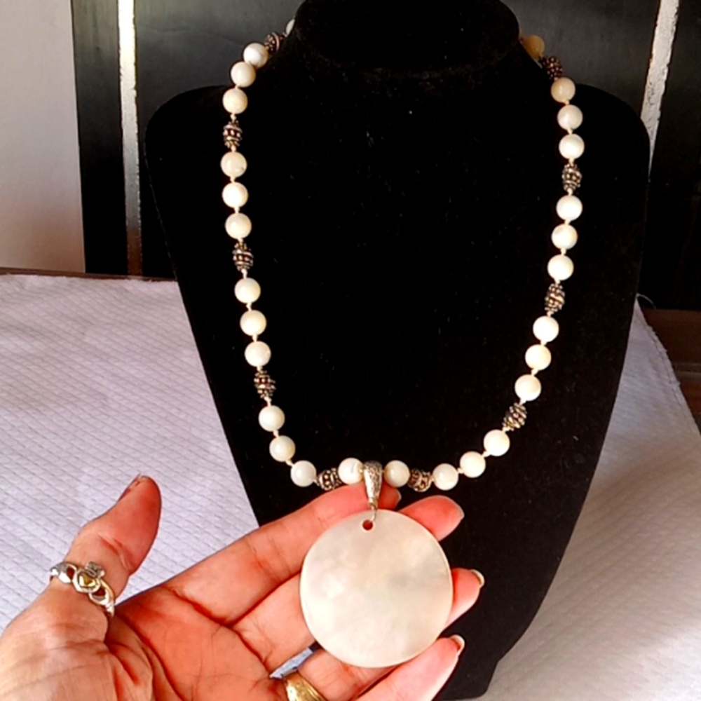 Handmade Moonstone,Shell Pendant and silver beads Necklace